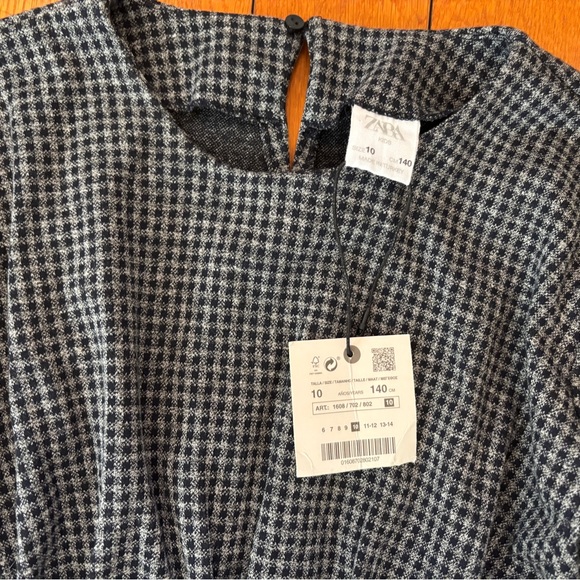 Zara Women's Cream Cable Knit Sweater Vest and knit dress - Picture 3 of 8